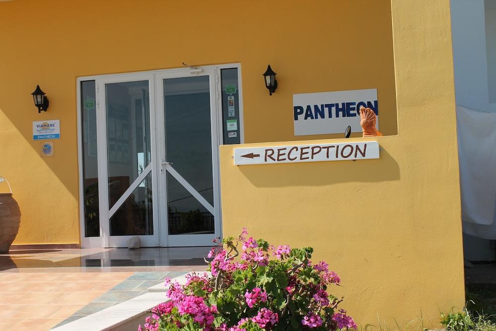 Pantheon Hotel Kéfalos Exterior foto